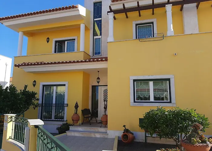 Maria Inês House
